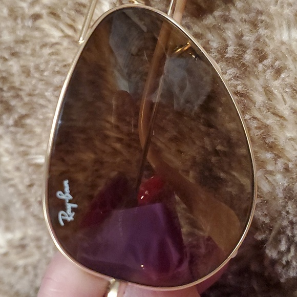 Ray Ban Aviator Large Gold Sunglasses and Case - Picture 8 of 11